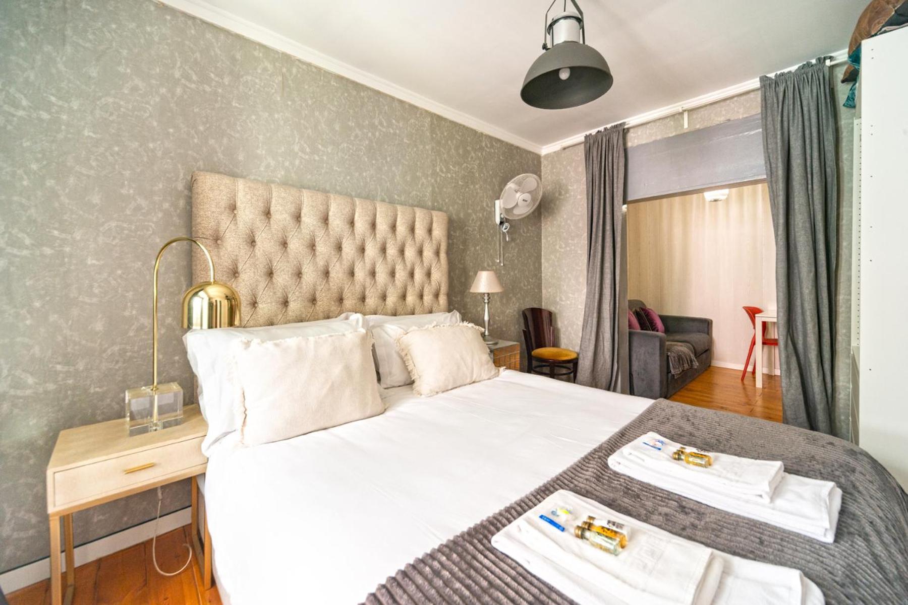 Apartment In Bairro Alto 1 - Lisbon Charm ภายนอก รูปภาพ
